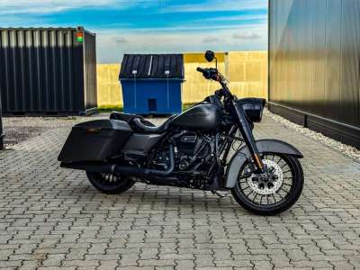 Harley-Davidson Road King FLHR