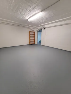 Gewerbeimmobilie mieten in Baden – 29 m², € 180 – Bild 3 von 5