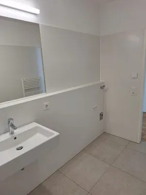 2-Zimmer-Wohnung mieten in Braunau am Inn – 64 m², € 990 – Bild 8 von 11