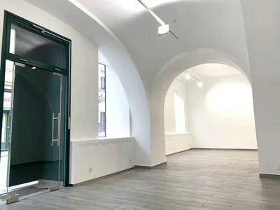 2-Zimmer-Gewerbeimmobilie mieten in Wien – 66 m², € 1.663