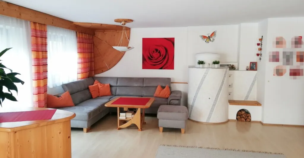 Gepflegtes leistbares Familienhaus mit seitlichem Kaiserblick - Ansicht 3