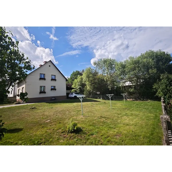 Einfamilienhaus mit Grünblick - ruhige Sackgassenlage, voll unterkellert, ca. 115 m² Wohnfläche - Ansicht 3