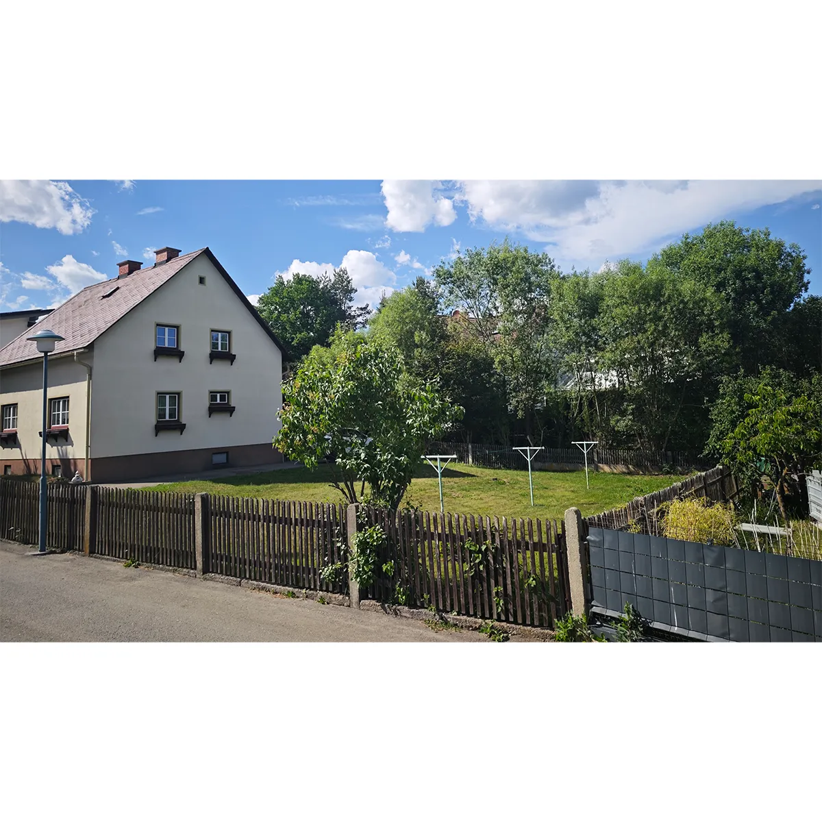Einfamilienhaus mit Grünblick - ruhige Sackgassenlage, voll unterkellert, ca. 115 m² Wohnfläche, Spielberg