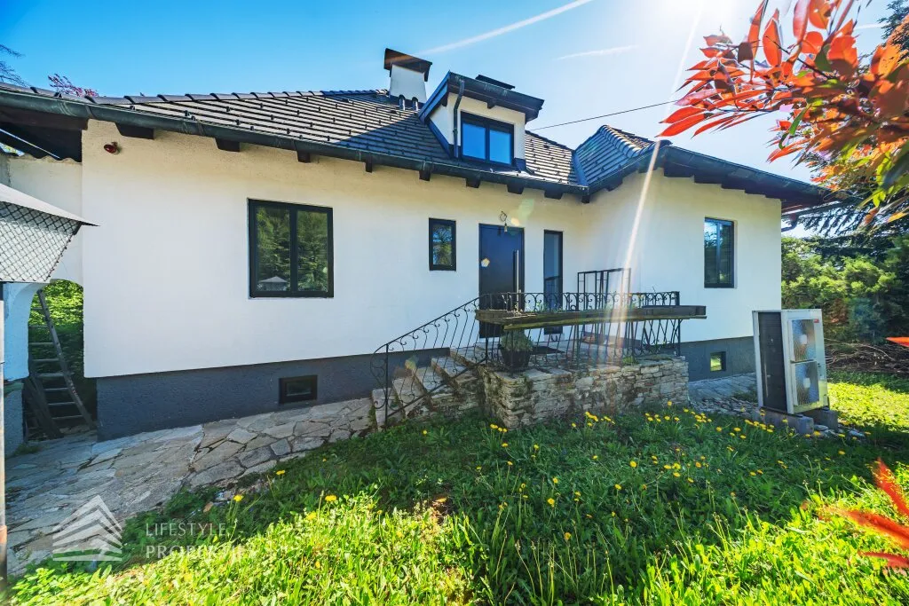 Traumhaftes Einfamilienhaus mit Gartenparadies - Widok 2