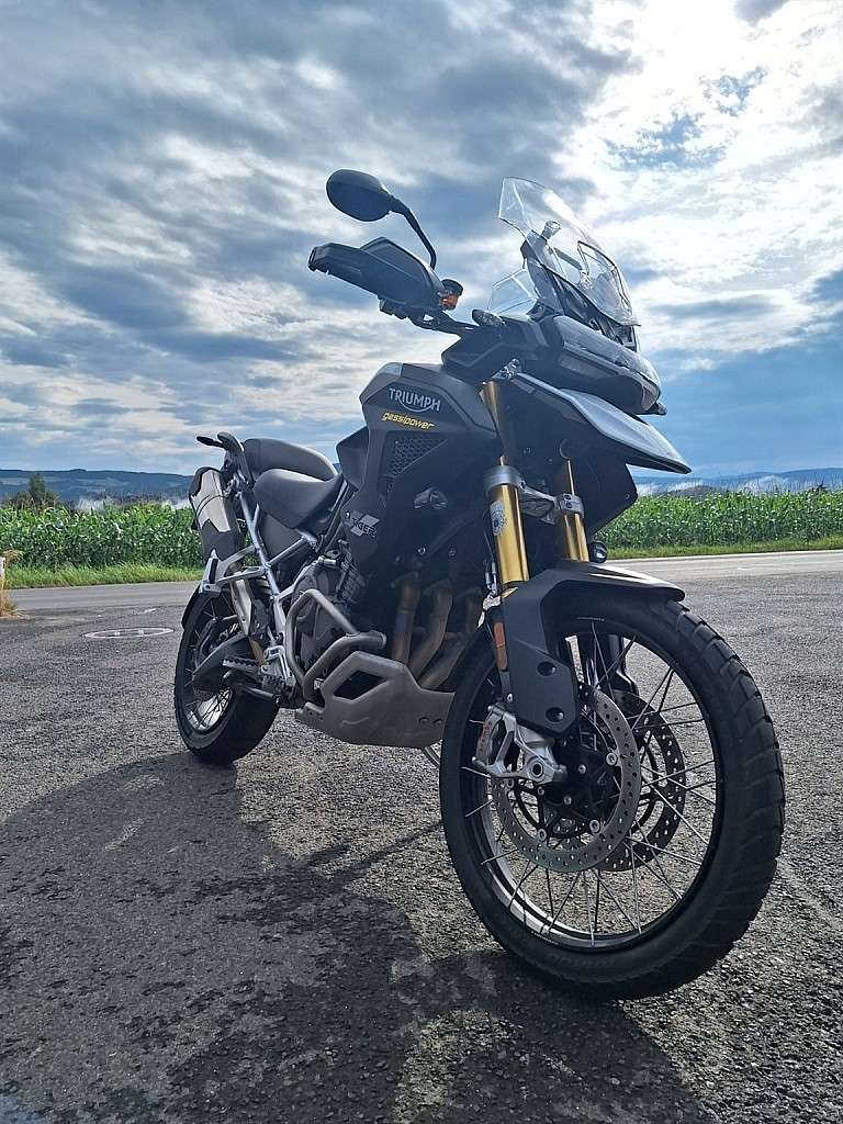 Triumph Tiger 1200 Rally PRO Vorführfahrzeug inkl. Topc... Enduro