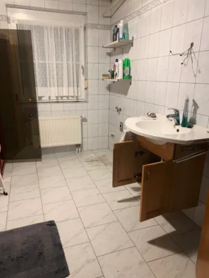 4-Zimmer-Wohnung mieten in Amstetten – 98 m², € 1.250 – Bild 12 von 13