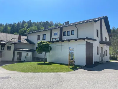 Gewerbeimmobilie mieten in Villach Land – 50 m², € 280