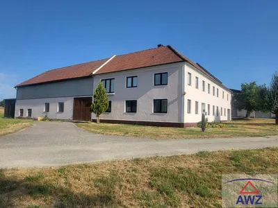 Grundstück kaufen in Melk – 67 000 m²