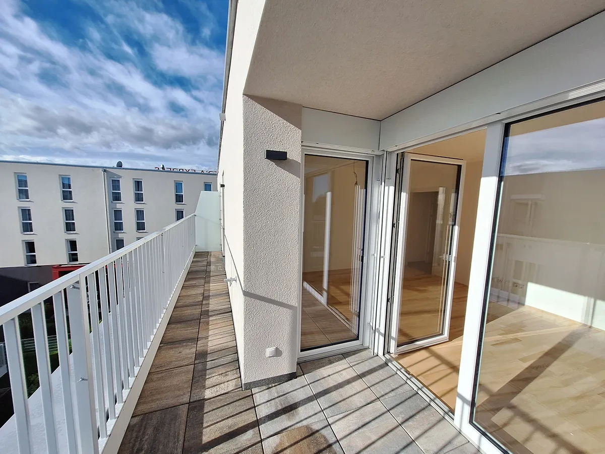 Neubauwohnung in Feldkirchen! 4-Zimmer-Wohnung mit Dachterrasse! Provisionsfrei + sofort verfügbar! - Ansicht 3