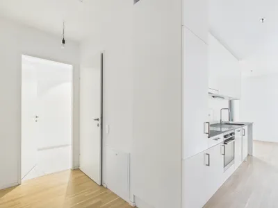Ab sofort verfügbar | 1 Zimmer-Wohnung | 11. OG | Balkon – Bild 2