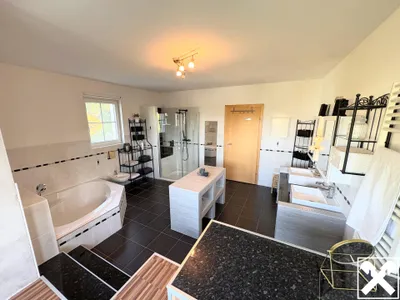 7-Zimmer-Gewerbeimmobilie kaufen in Grieskirchen – 320 m², € 599.000 – Bild 4 von 6