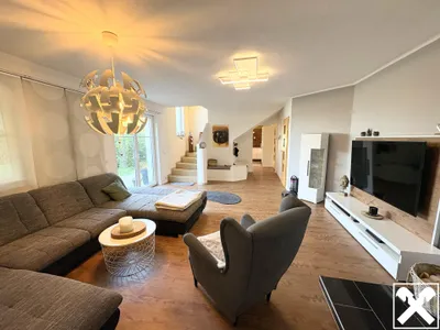 7-Zimmer-Gewerbeimmobilie kaufen in Grieskirchen – 320 m², € 599.000 – Bild 2 von 6