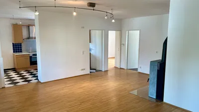 Wohnung kaufen in Vöcklabruck – 85 m², € 330.000 – Bild 1 von 16