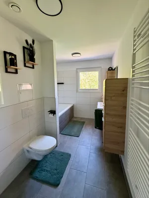2-Zimmer-Wohnung mieten in Neunkirchen – 57 m², € 682 – Bild 8 von 14