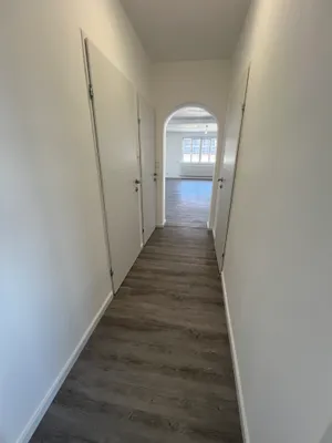 6-Zimmer-Gewerbeimmobilie kaufen in Hollabrunn – 196 m², € 329.000 – Bild 20 von 59