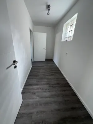 6-Zimmer-Gewerbeimmobilie kaufen in Hollabrunn – 196 m², € 329.000 – Bild 7 von 59