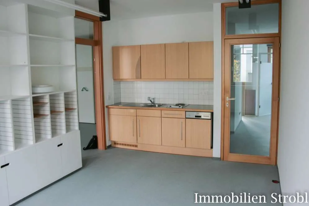 Tolles Büro im Zentrum von Seekirchen am Wallersee zu mieten - Ansicht 3