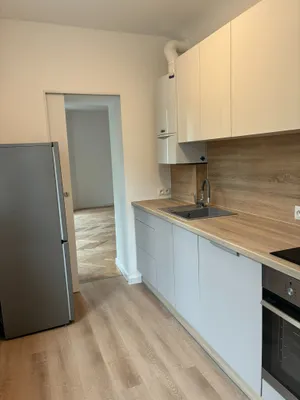 ERSTBEZUG NACH GENERALSANIERUNG | Stilvolle 2-Zimmer-Wohnung in Ruhelage nahe Sieveringer Straße | 1190 Wien – Bild 2