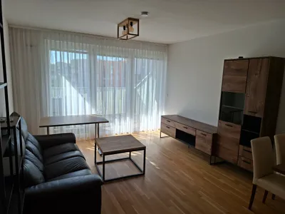 Provisionsfrei: Moderne, möblierte 2-Zimmer-Wohnung mit Loggia & Pool im Atzgersdorfer Karree – Bild 2
