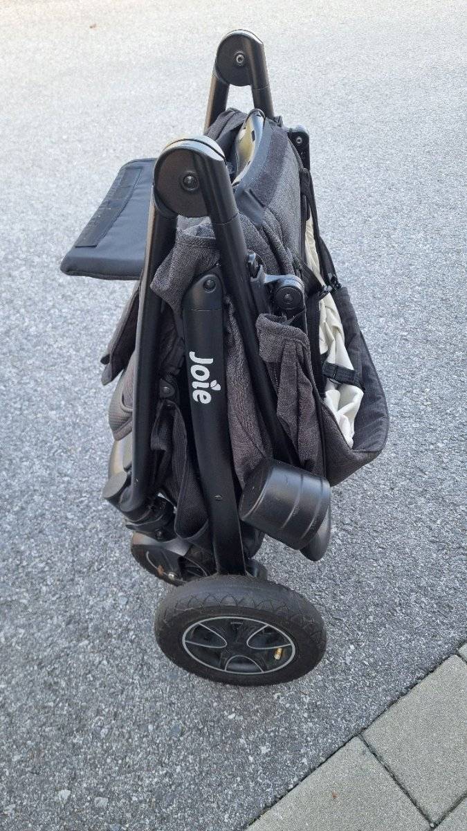 Joie Kinderwagen / Buggy - klappbar, guter Zustand,  90,- (8077  Gssendorf) - willhaben