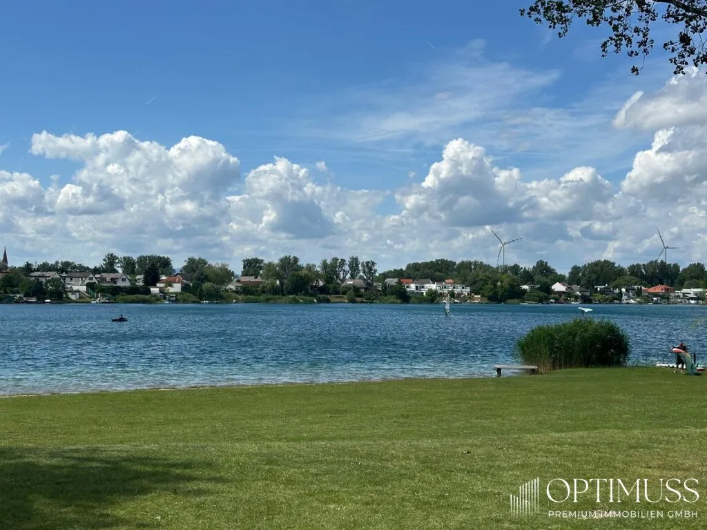 Feriendomizil in bevorzugter Lage am Neufelder See: schattiger Garten, Ruhe, privater Strandzugang - Ansicht 2