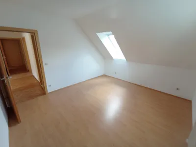 3-Zimmer-Wohnung mieten in Liezen – 87,82 m², € 742 – Bild 2 von 15