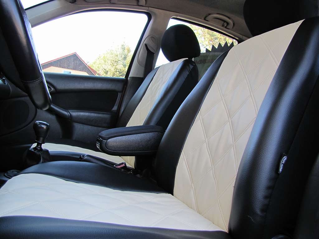 Sitzbezüge passend für Audi A3 in Schwarz Rot Royal