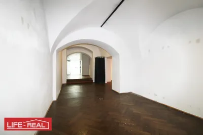 Gewerbeimmobilie mieten in Ried im Innkreis – 180 m², € 2.400 – Bild 10 von 13