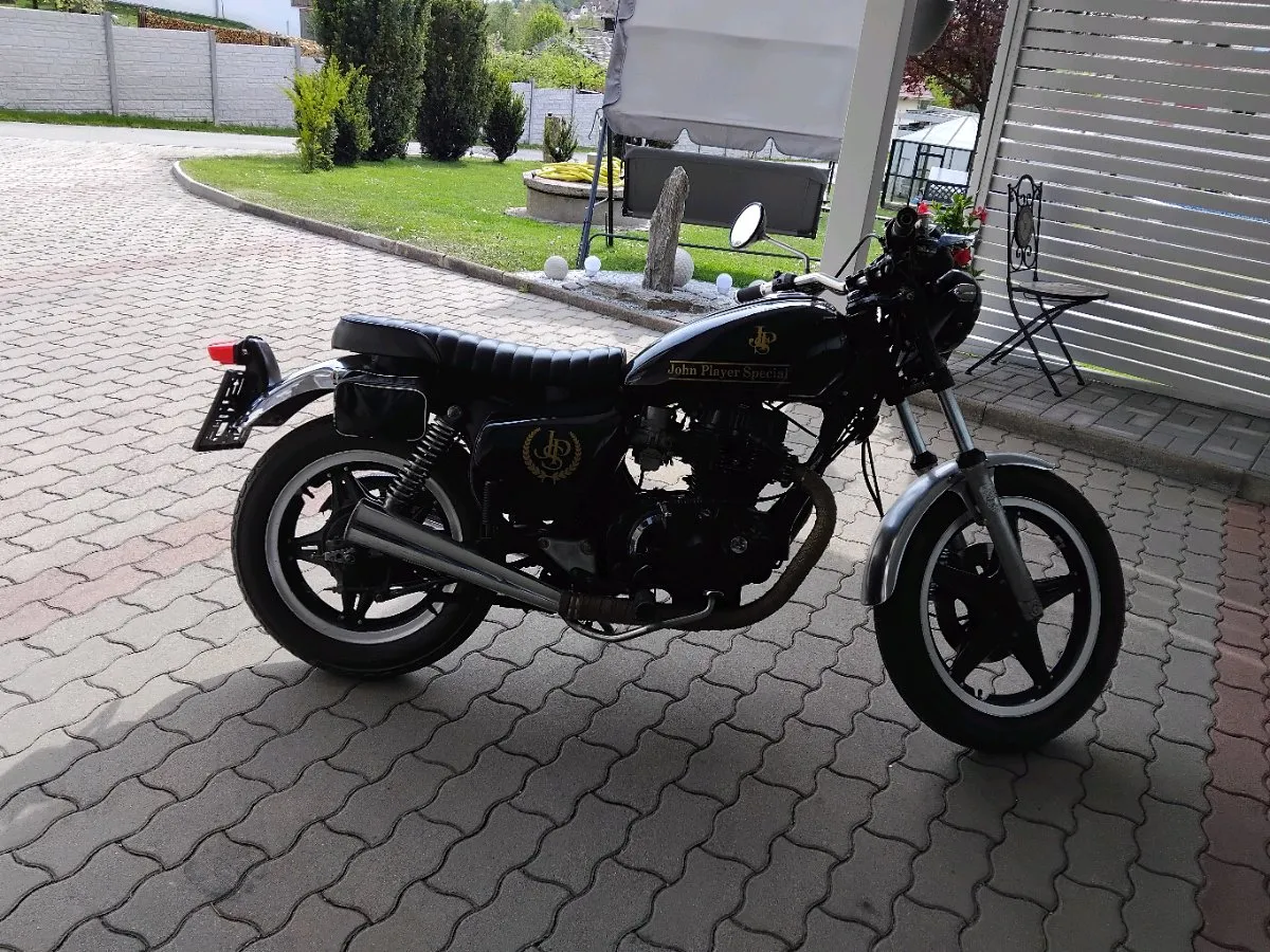 Honda CB