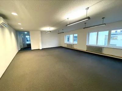 6-Zimmer-Gewerbeimmobilie mieten in Wien – 333 m², € 6.090 – Bild 4 von 8