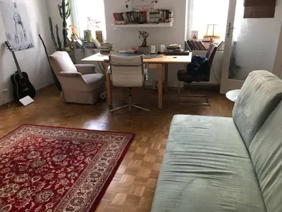 Ruhige 2 Zimmer-Wohnung Nähe Augarten/ Praterstern – Bild 2
