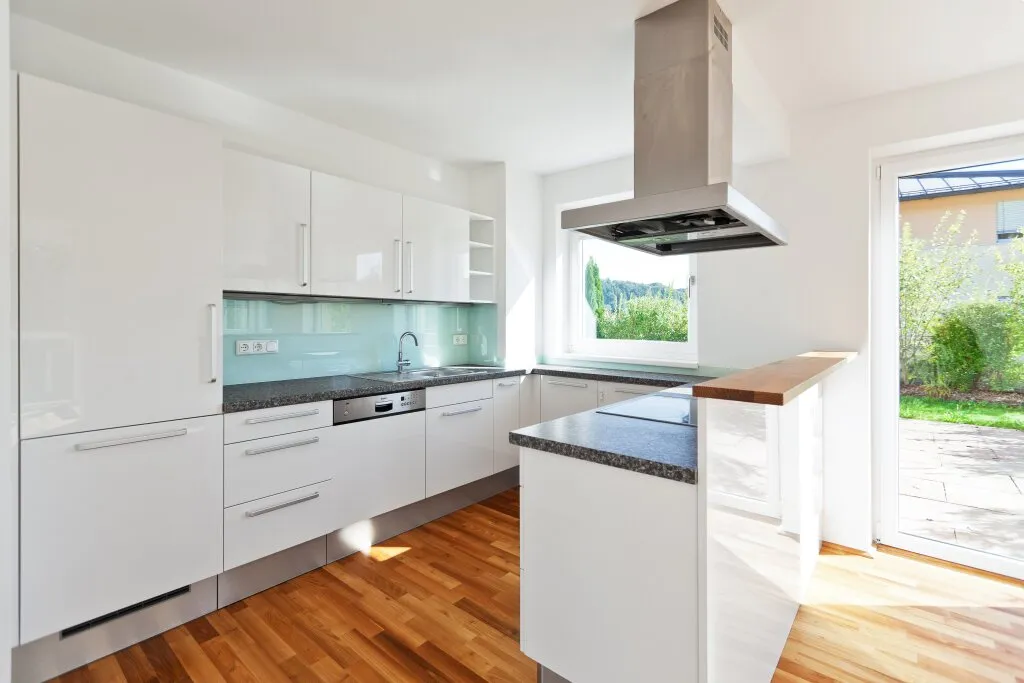 Große 6-Zimmer-Maisonette mit Terrasse – pohled 3