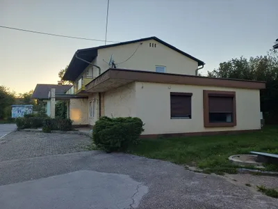 6-Zimmer-Gewerbeimmobilie kaufen in Klagenfurt Land – 300 m², € 320.000 – Bild 3 von 6