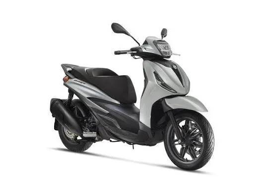 Piaggio Beverly – € 4.590, 0 km – Bild 1 von 1