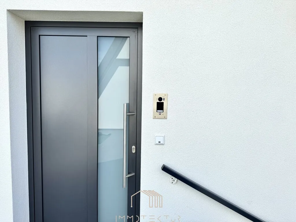LIEBENAU: Provisionsfreie 3-Zimmer-Wohnung mit Dachterrasse und Parkplatz - ERSTBEZUG - Ansicht 3
