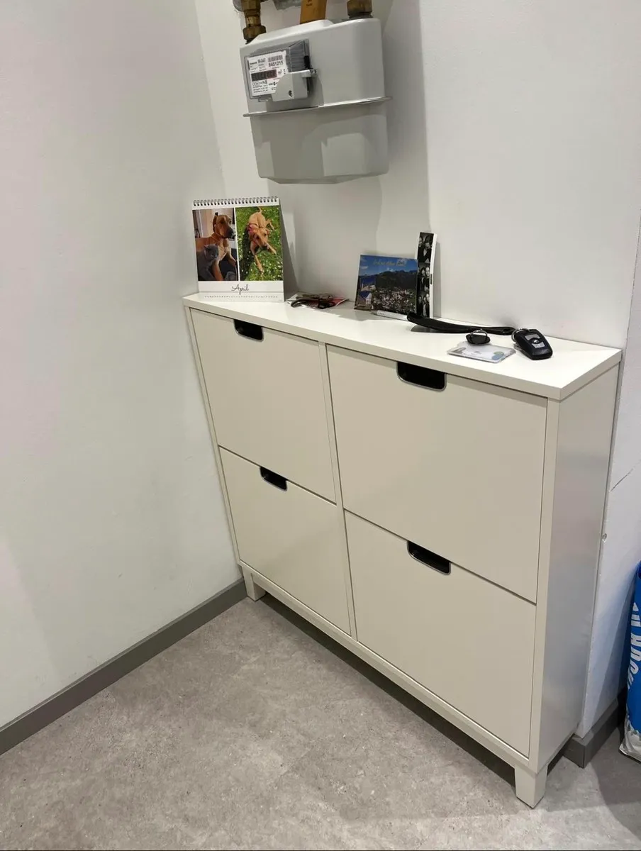 Schuhkipper Ikea Stall, € 60,- (1020 Wien)