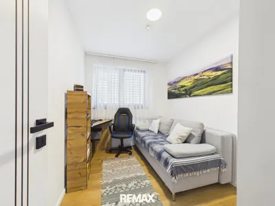 7-Zimmer-Gewerbeimmobilie kaufen in Bruck an der Leitha – 229,3 m², € 899.000 – Bild 30 von 34