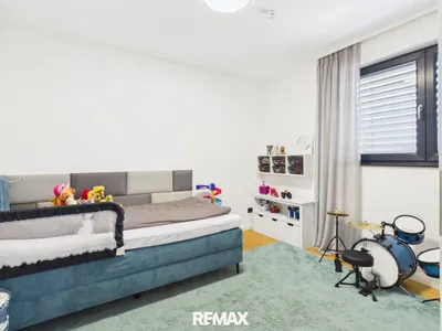 7-Zimmer-Gewerbeimmobilie kaufen in Bruck an der Leitha – 229,3 m², € 899.000 – Bild 17 von 34