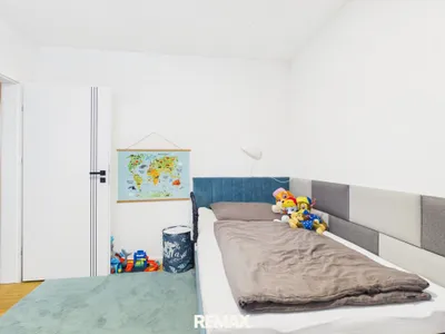 7-Zimmer-Gewerbeimmobilie kaufen in Bruck an der Leitha – 229,3 m², € 899.000 – Bild 18 von 34