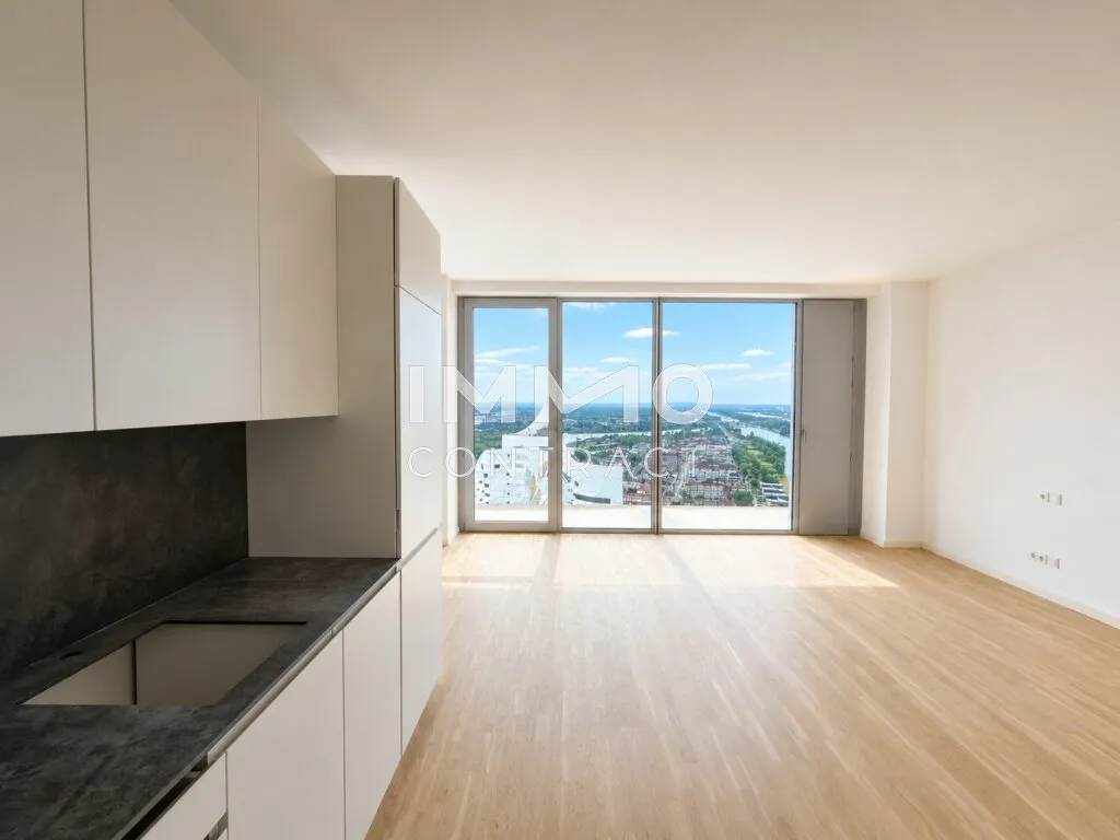 Mehr Wien passt nicht in ein Fenster: DC2 Tower - 38. Etage, Wien