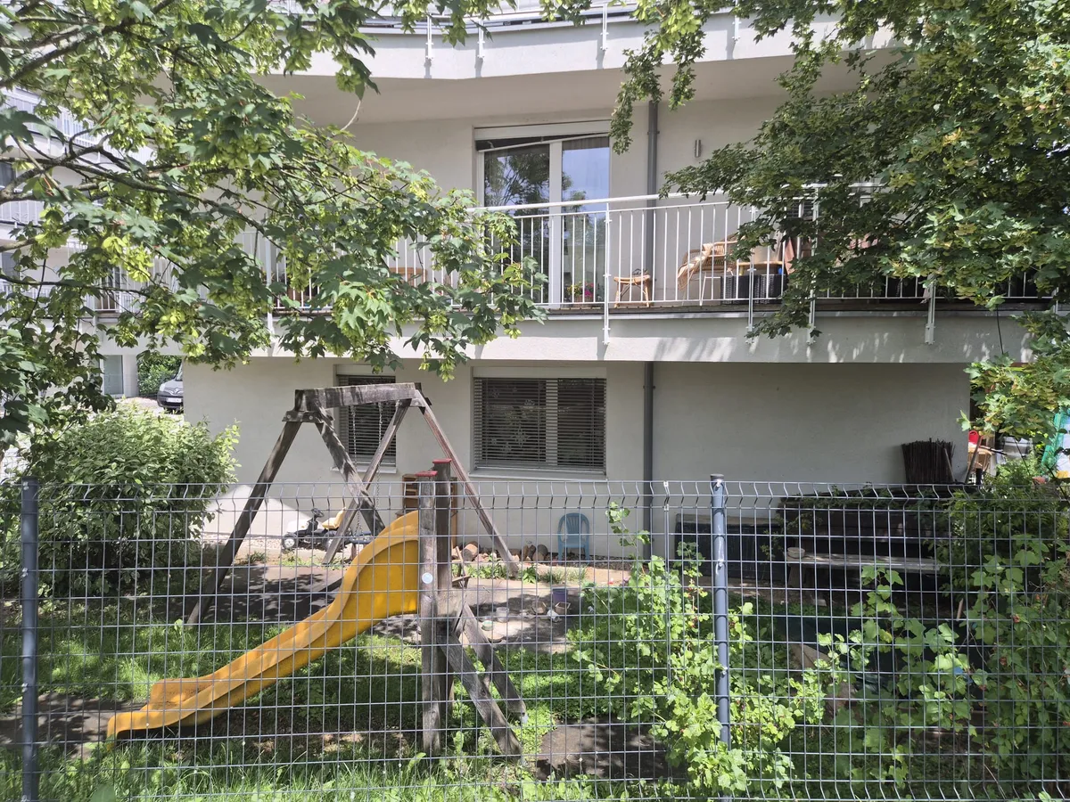 4-Zimmer-Garten-Maisonette mit Hauscharakter | Eckwohnung | 99 m² | Zentrum Bürmoos - Ansicht 3