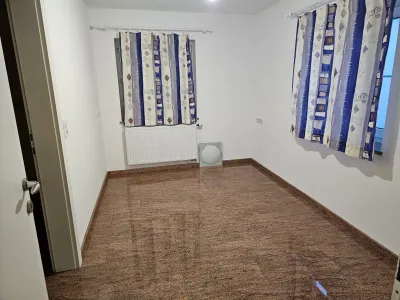 6-Zimmer-Haus kaufen in Gmunden – 175 m², € 420.000 – Bild 8 von 16