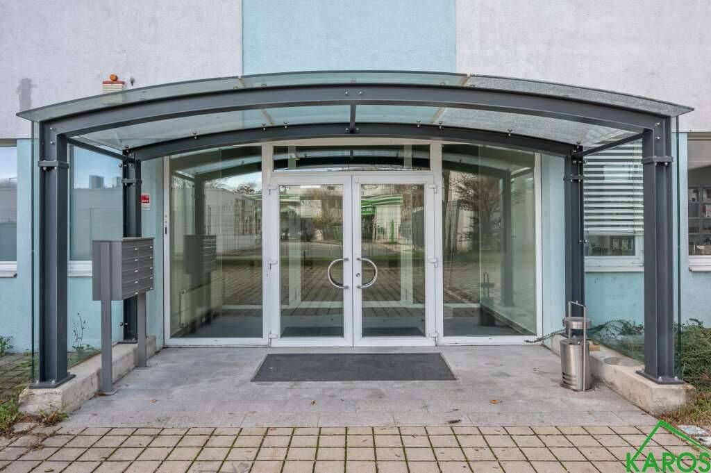 Großzügige Bürofläche in Wien 1210: 896 m² für nur 7 EUR/m² - ideal für Ihre Vision! - Widok 2