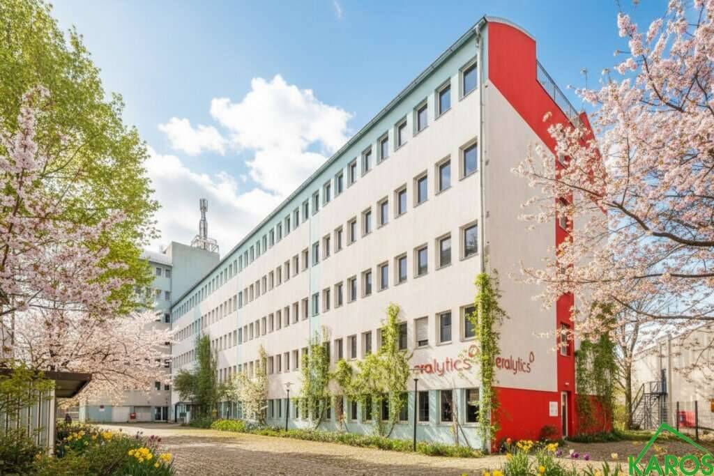 Großzügige Bürofläche in Wien 1210: 896 m² für nur 7 EUR/m² - ideal für Ihre Vision! - Widok 3