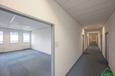 Gewerbeimmobilie mieten in Wien – 896 m², € 9.052 – Bild 8 von 21
