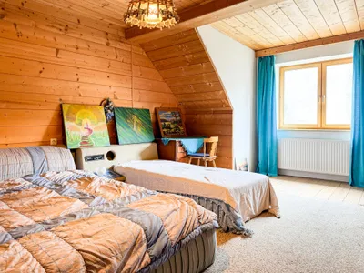 Haus kaufen in Neunkirchen – 346 m², € 175.000 – Bild 5 von 11