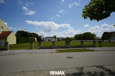 Grundstück kaufen in Neusiedl am See – 1 062 m², € 216.648 – Bild 2 von 5