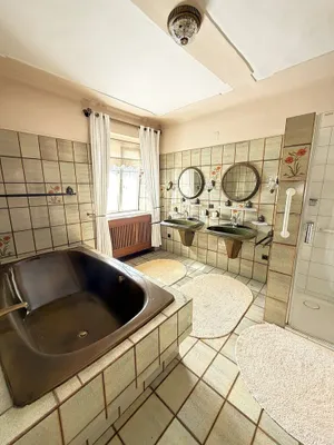 10-Zimmer-Immobilie kaufen in Neunkirchen – 565 m², € 780.000 – Bild 18 von 38