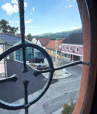 10-Zimmer-Immobilie kaufen in Neunkirchen – 565 m², € 780.000 – Bild 33 von 38