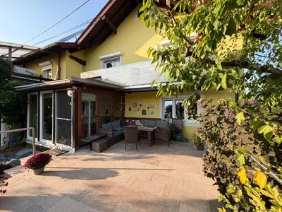 5-Zimmer-Haus kaufen in Vöcklabruck – 161 m², € 649.000 – Bild 5 von 13